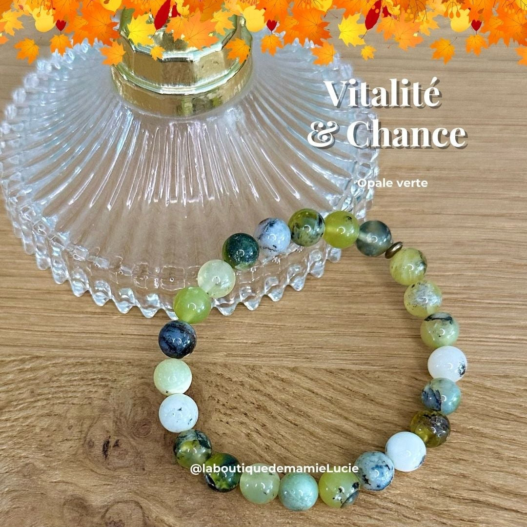 Bracelet Vitalité & Chance - Opale verte boutique de Mamie Lucie, bracelets en pierre naturelle, collection de bracelets, bracelet 7 chakras, bracelet protection, bracelet bien-être, bracelet lithothérapie, lithothérapie, pierres naturelles, énergie positive, harmonie, apaisement, sérénité, protection énergétique, équilibre émotionnel, ancrage, confiance en soi, méditation, spiritualité, développement personnel, cadeau bien-être, Saint-Louis, Bâle, Strasbourg, Colmar, Mulhouse, Dietwiller, Obersaasheim