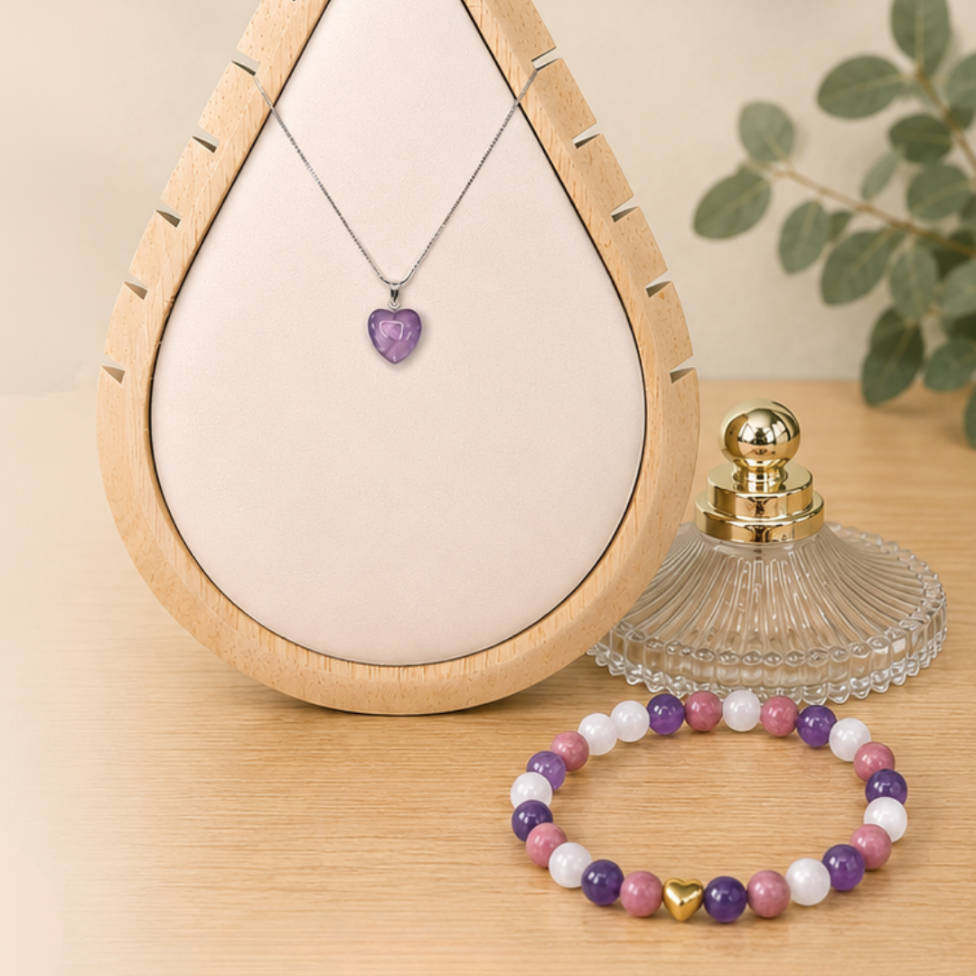 boutique de Mamie Lucie, collier en pierre naturelle, collier lithothérapie, lithothérapie, pierres naturelles, bien-être, apaisement, sérénité, harmonie, énergie positive, protection énergétique, équilibre émotionnel, confiance en soi, développement personnel, méditation, spiritualité, ancrage, clarté mentale, cadeau bien-être, Saint-Louis, Bâle, Strasbourg, Colmar, Mulhouse, Dietwiller, Obersaasheim